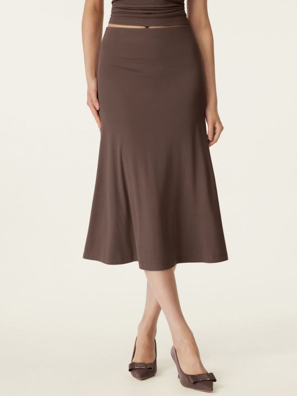 OGL Eco-SkinKiss® Breezy Pull-on Mermaid Midi Skirt Small in Iced Mocha